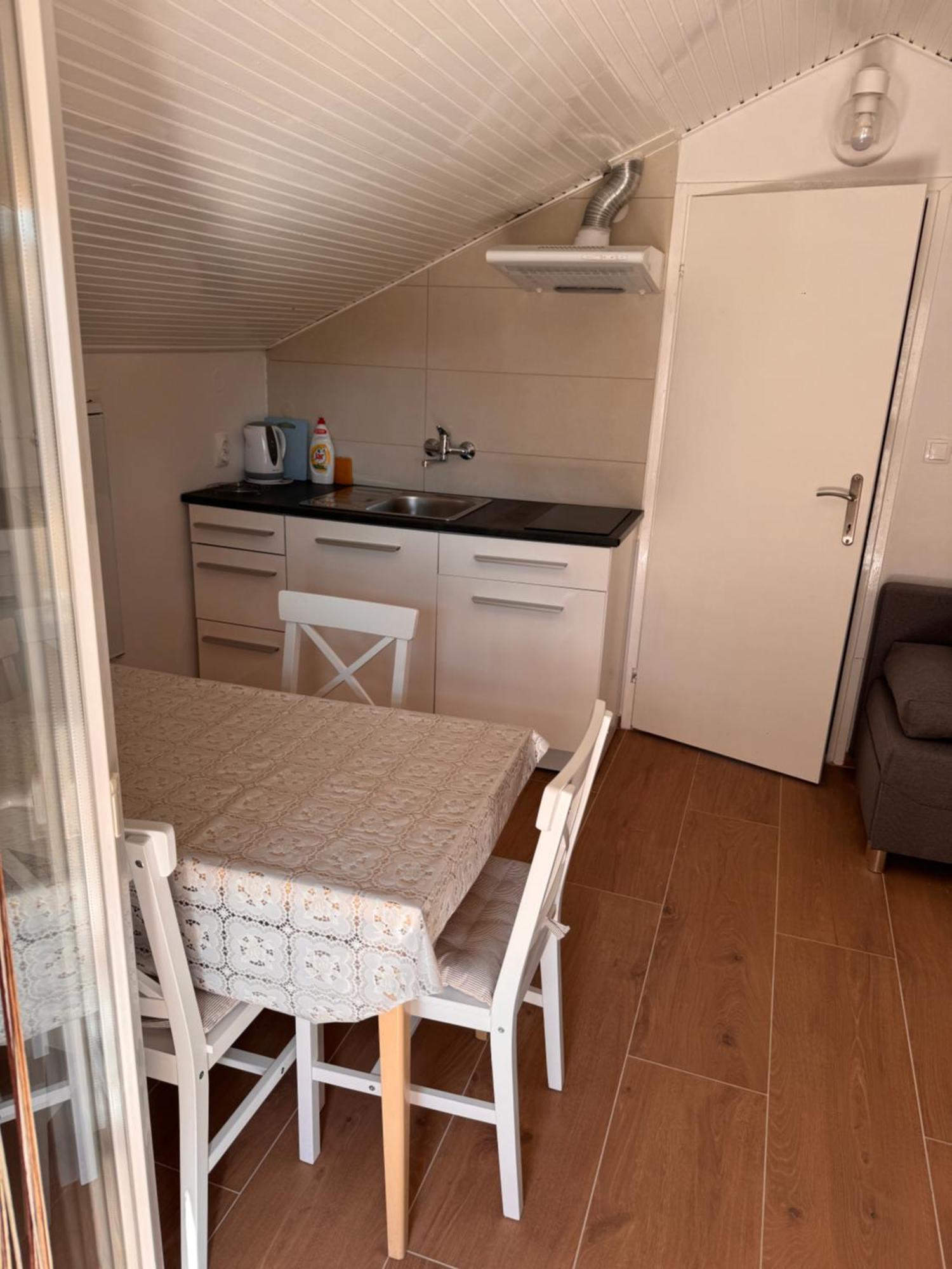 Apartmani Fides Lumbarda Room photo